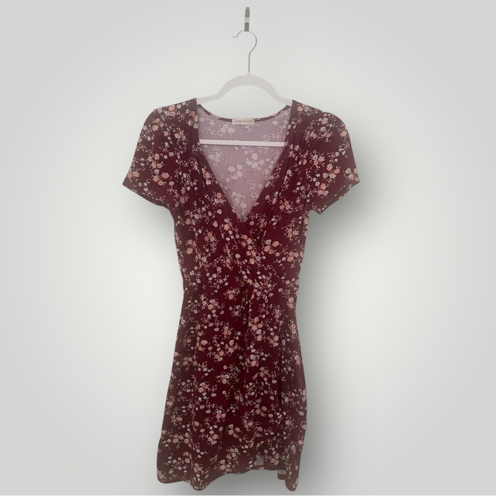 Ultra Flirt Maroon Floral Flutter Sleeve Mini Dress